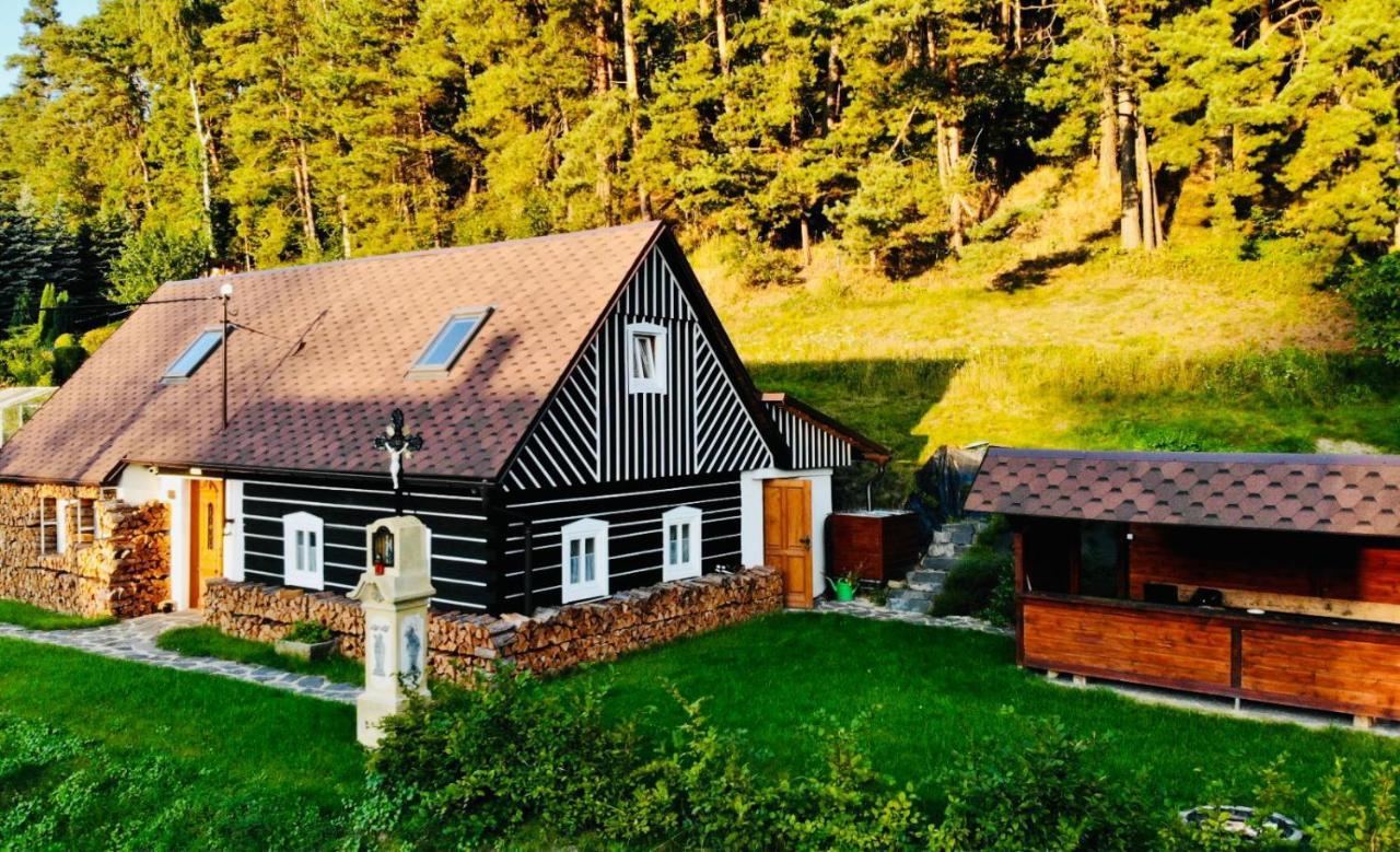 Roubenka 1818 Villa Vselibice Exterior foto